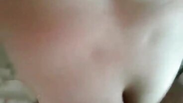 Troskliwa MILF budzi pasierba Steve'a do seksu sex zdjecia mamuski i twarzy