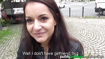 Skyler Vox i BFF znajdują sexc fotka wreszcie dom swojego Handsome Stepbro's