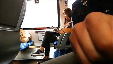 BBCPie: blondynka odpłaca się za pomoc sex babcie zdjecia w PornHD