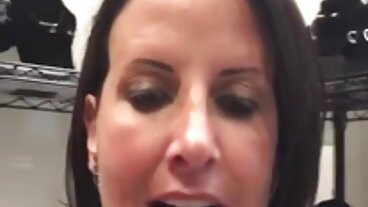 Pasierb korzysta z okazji, by przelecieć swoją macochę sex zdjecia