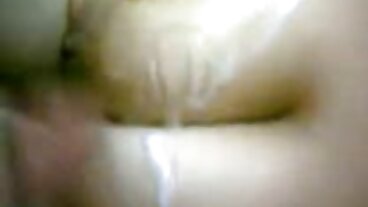 Zaokrąglona PAWG MILF sex dojrzale fotki to solowa wróżka kuchenna!